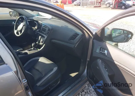 2012 Kia Optima Sx z USA, uszkodzony, nr VIN 5XXGR4A66CG050547